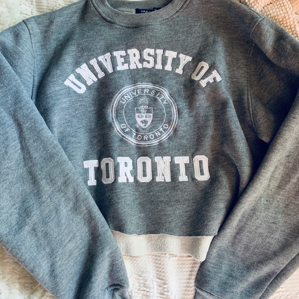 University of Toronto Cropped Crew Neck